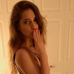 Meet your Posher, Gabriella